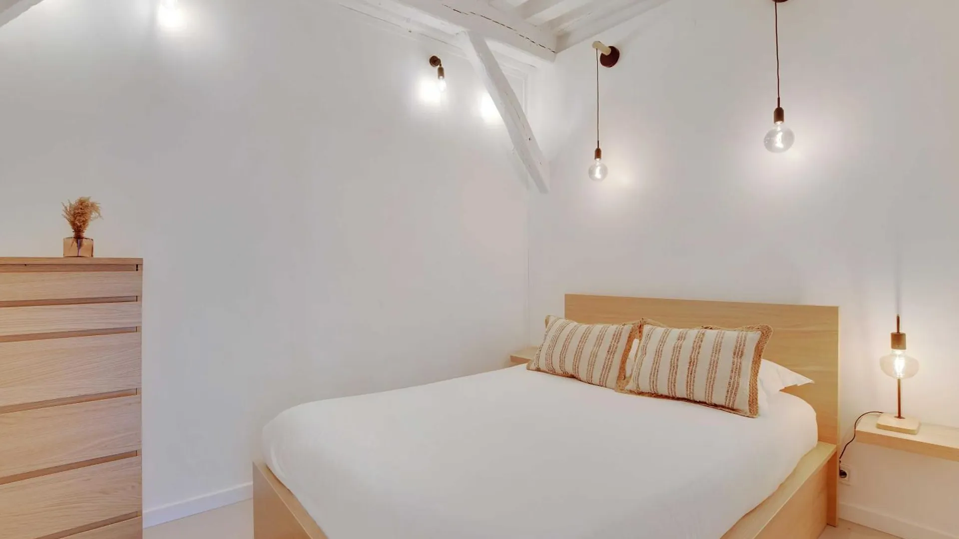 Elegant Apartment -2Br-4P- Le Marais Paris 0*,  Frankrig