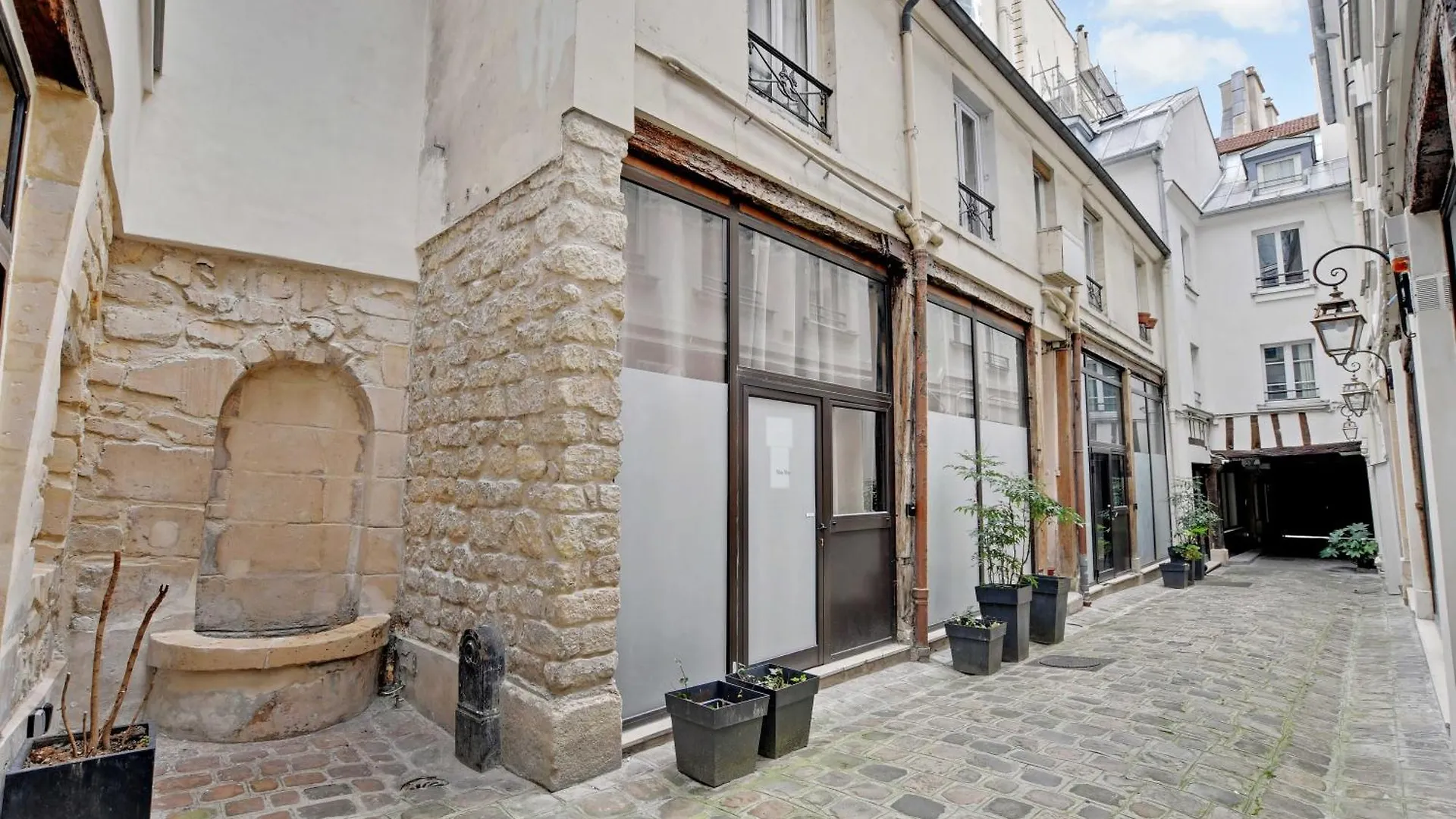 Elegant Apartment -2Br-4P- Le Marais location