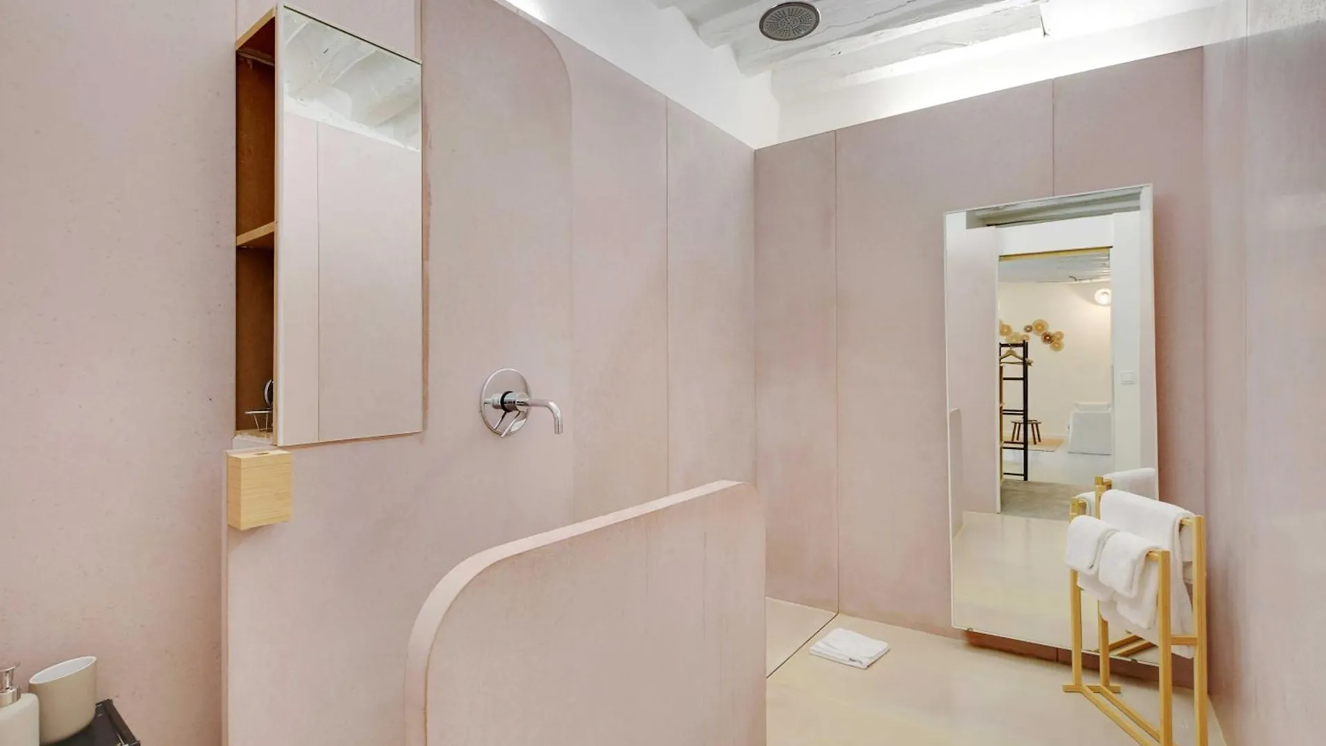 Elegant Apartment -2Br-4P- Le Marais Paris
